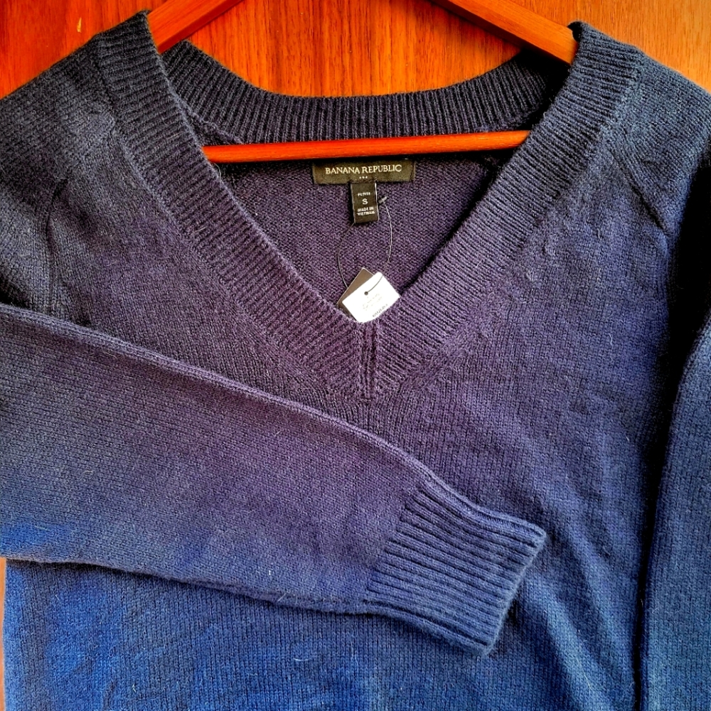 Banana Republic Dark Blue/Black Sweater
